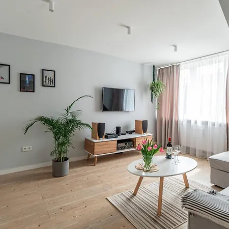 아파트 By The Castle - Spot In 슈체친