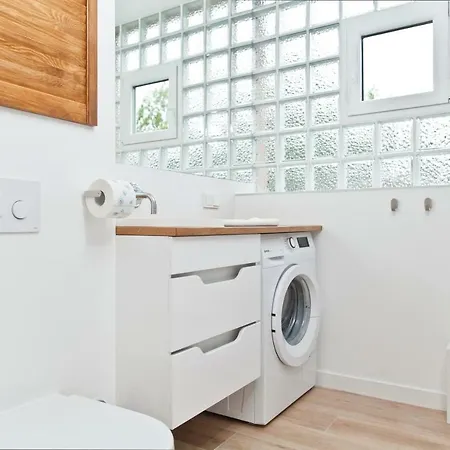 By The Castle - Spot In 아파트 *